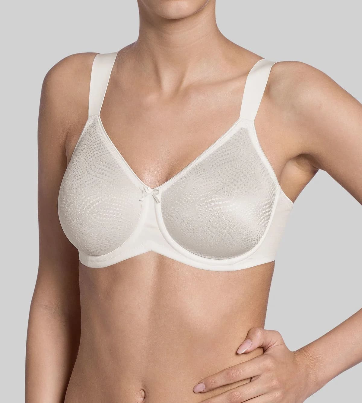 Podprsenka nevyztužená Essential Minimizer W X - Triumph černá (0004)