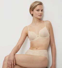 Dámská vyztužená podprsenka Amourette Charm WHP01 - CREAMY DREAM - krémová 6720 - TRIUMPH YELLOW 1